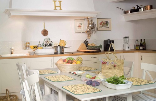 Camps-la-Source House | Beautiful Napoleonic Mansion set in a 1000 year old Provencal Village