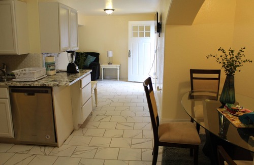 Aurora Highlands House | Beautiful new basement
