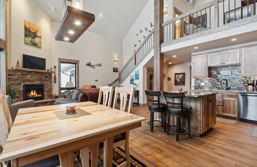 Kalispell Ski Chalet | Beautiful, new chalet centrally located to all major attractions in the valley!