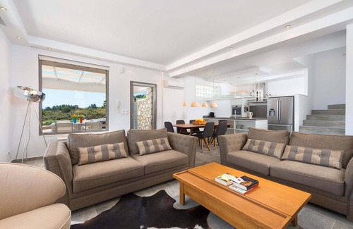 Afandou Villa | Beautiful new Luxury Villa in Rhodes