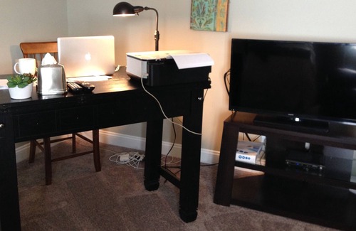 Cornerstone Apartment | Beautiful new Studio Apt 5 Min from Liberty U.