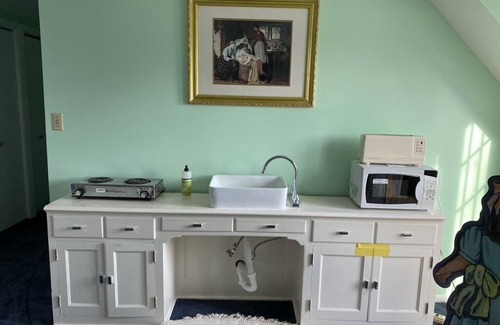 St Croix Falls House | Beautiful Newly Renovated Luxury Farmhouse Rental