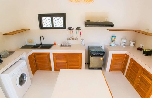 Ambaro House | BEAUTIFUL NEW VILLA WITH SWIMMING POOL, GARDEN, PRIVATE PARKING, JANITOR, CLEANING LADY