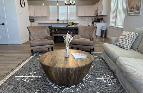 Bozeman House | BEAUTIFUL NEWER HOME! Bozeman/Belgrade Area