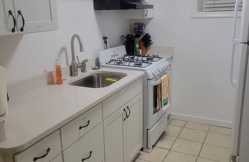 Ogden Apartment | Beautiful Newly Renovated Basement Apartment