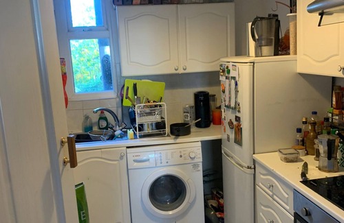 Stroud Green Apartment | Beautiful North London Flat with Gorgeous Views and a Quaint Neighborhood