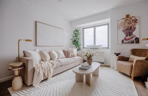 Harlem Apartment | Beautiful NYC Skyline Aparthotel for 6