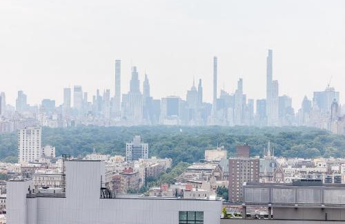 Harlem Apartment | Beautiful NYC Skyline Aparthotel for 6