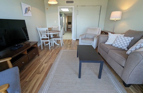 Crescent Beach Condo | Beautiful oceanfront condo - Bay Watch Unit 338
