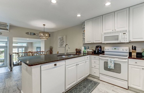 Fernandina Beach House | Beautiful Oceanfront, 2 bed/2 bath, 95120 Sandpiper