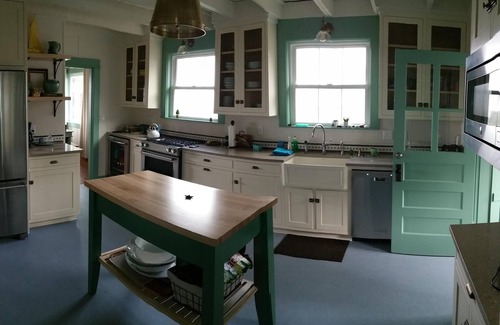 Downtown Cannon Beach House | Beautiful Ocean Front Haystack Rock View