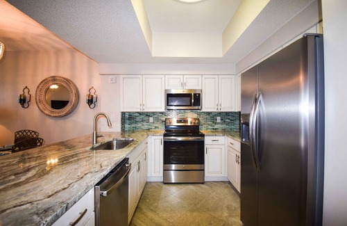 Miramar Beach Condo | Beautiful Ocean Front Views! - Majestic Sun A202