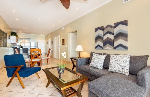 Tamarindo Condo | Beautiful ocean view condo - Very close to the beach