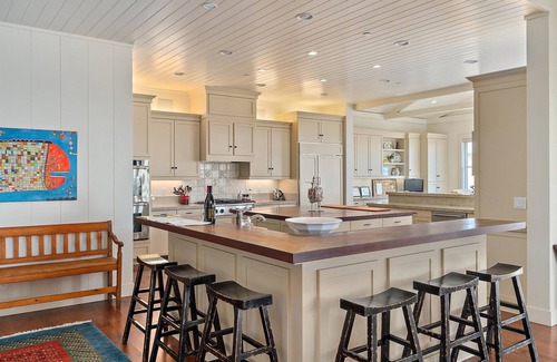 Park Hill House | Beautiful Ocean View Home for entertaining