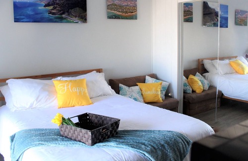 Hauula Bed & Breakfast | Beautiful ocean view room, 1 minute walk to the beach