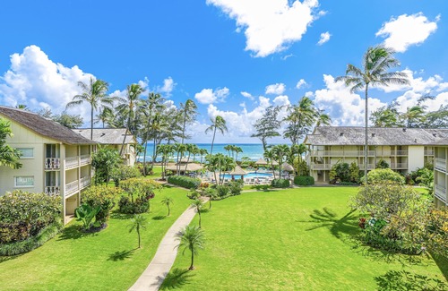 Wailua Apartment | Beautiful Ocean View Studio Top 3rd Floor