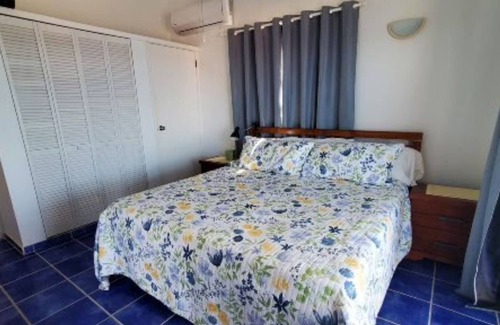 Sabana Westpunt House | Beautiful Oceanfront 3-Bedroom, 3-Bath Home Away from Home.