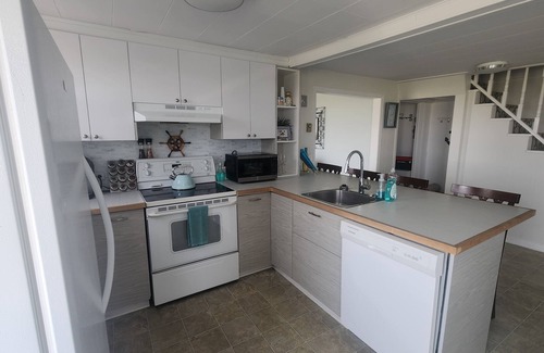 Cap-Bateau House | Beautiful Oceanfront 4 Season Home Away From Home