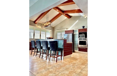 Sardinera House | Beautiful oceanfront home amazing panoramic view