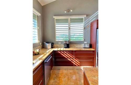 Sardinera House | Beautiful oceanfront home amazing panoramic view