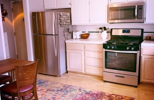 Outer Richmond Condo | Beautiful Oceanside Condo