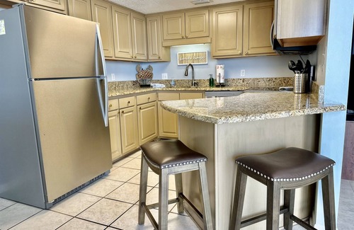 Orange Beach Condo | Beautiful One Bedroom Condo on the 8th Floor with Breathtaking Views of the Gulf