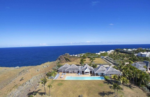 Petit Cul-de-Sac Villa | Beautiful Oui Luxury villa