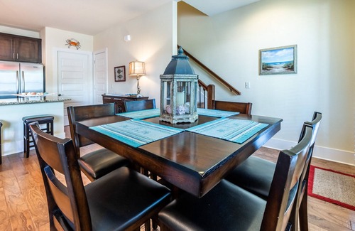 Santa Rosa Beach House | Beautiful owner-managed beach home. Walk to beach, trail, restaurants, shops