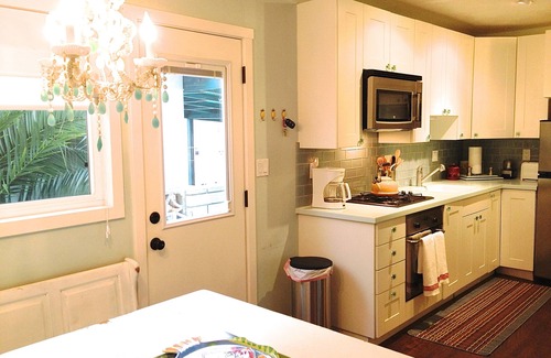 North Pacific Beach House | Beautiful Pacific Beach Bungalow. One Block To The Ocean.