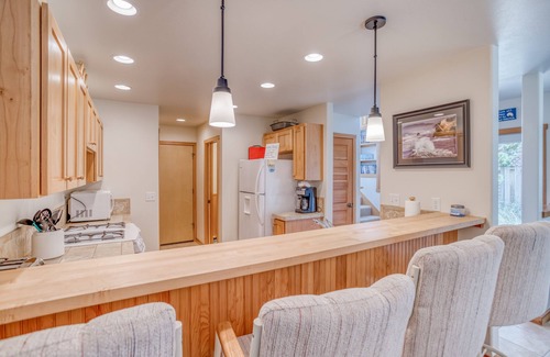 Shorepine Village House | Beautiful Pacific City Beach Home in Shorepine Village