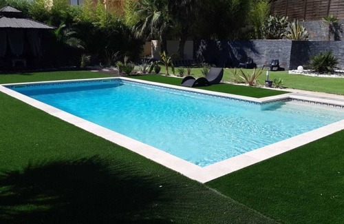 Les Accates Villa | Beautiful, peaceful villa close to all amenities