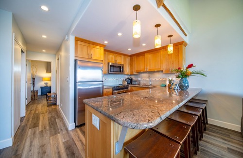 Honokowai Condo | Beautiful Penthouse Condo w/Direct Ocean Views - Sleeps 8!