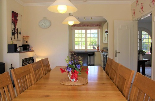 Villetoureix House | Beautiful Perigourdine style house. Sleeps 12. Private pool. 2 acre garden.