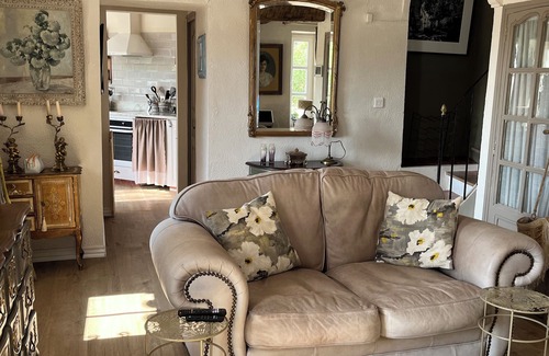 Bargemon Villa | Beautiful period villa with pool and modern amenities. 10 mins walk from village