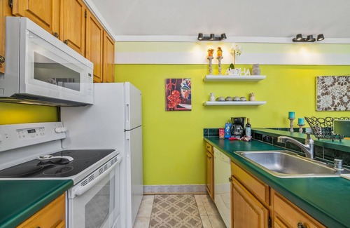 Poipu Condo | Beautiful Poipu 1Br Condo with AC KP237