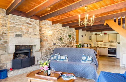 Saint-Pol-de-Leon House | Beautiful private villa for 4 people with WIFI, TV, terrace, pets allowed and parking