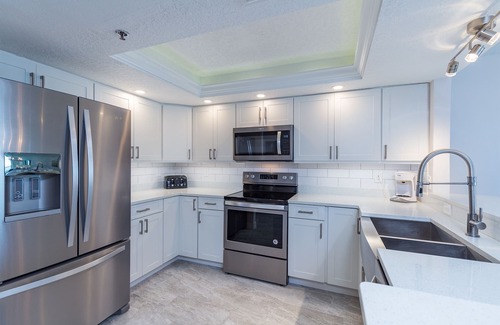 Indian Shores Condo | Beautiful Premium Gulf Side Condo
