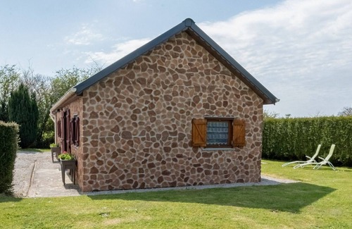 La Haye-d'Ectot House | Beautiful private villa for 4 people with TV, terrace, pets allowed and parking