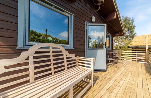 Brazzacott House | Beautiful private villa for 4 guests with WIFI, TV and pets allowed