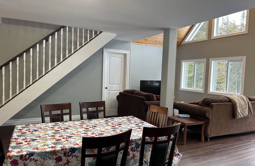 Tobermory Cottage | Beautiful private 3 bedroom cottage located in Tobermory.