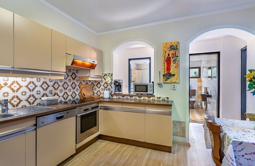 Maria Woerth House | Beautiful private villa for 9 guests with WIFI, TV, terrace and pets allowed