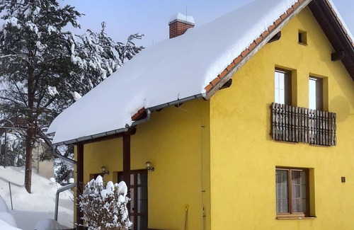 Zasada House | Beautiful private villa for 5 guests with pool, WIFI, TV and terrace