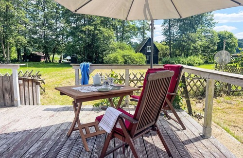 Rheinsberg House | Beautiful private villa for 2 guests with TV, terrace and pets allowed