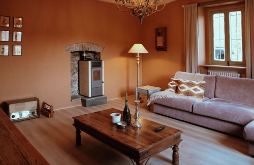 Dego House | Beautiful private villa for 6 people with private pool, WIFI, patio, panoramic view and parking