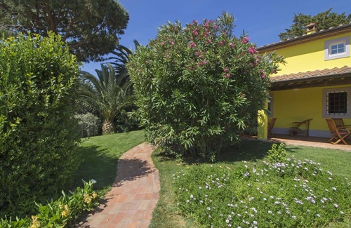 San Vincenzo House | Beautiful private villa for 10 people with private pool, A/C, WIFI, TV, patio and pets allowed