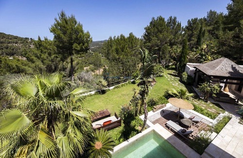 Sant Miquel de Balasant Villa | Beautiful Private Luxury Estate - modern comfort 6 bedrooms en suite pools