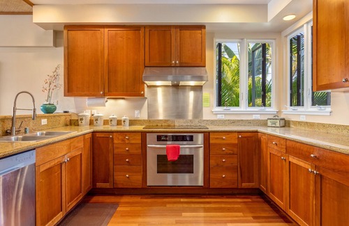 Kailua-Kona House | Beautiful Private Ocean Front Home on Lyman's Bay An enjoyable and peaceful stay