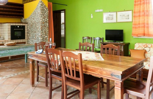 Martignano Villa | Beautiful private villa with WIFI, A/C, private pool, TV, terrace, pets allowed and parking