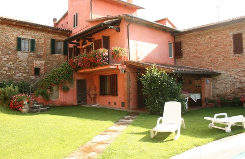 Lucignano Villa | Beautiful private villa for 12 people with private pool, WIFI and TV
