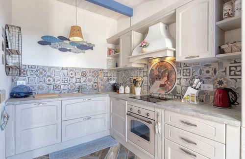 Valledoria Villa | Beautiful private villa for 4 guests with A/C, TV and terrace